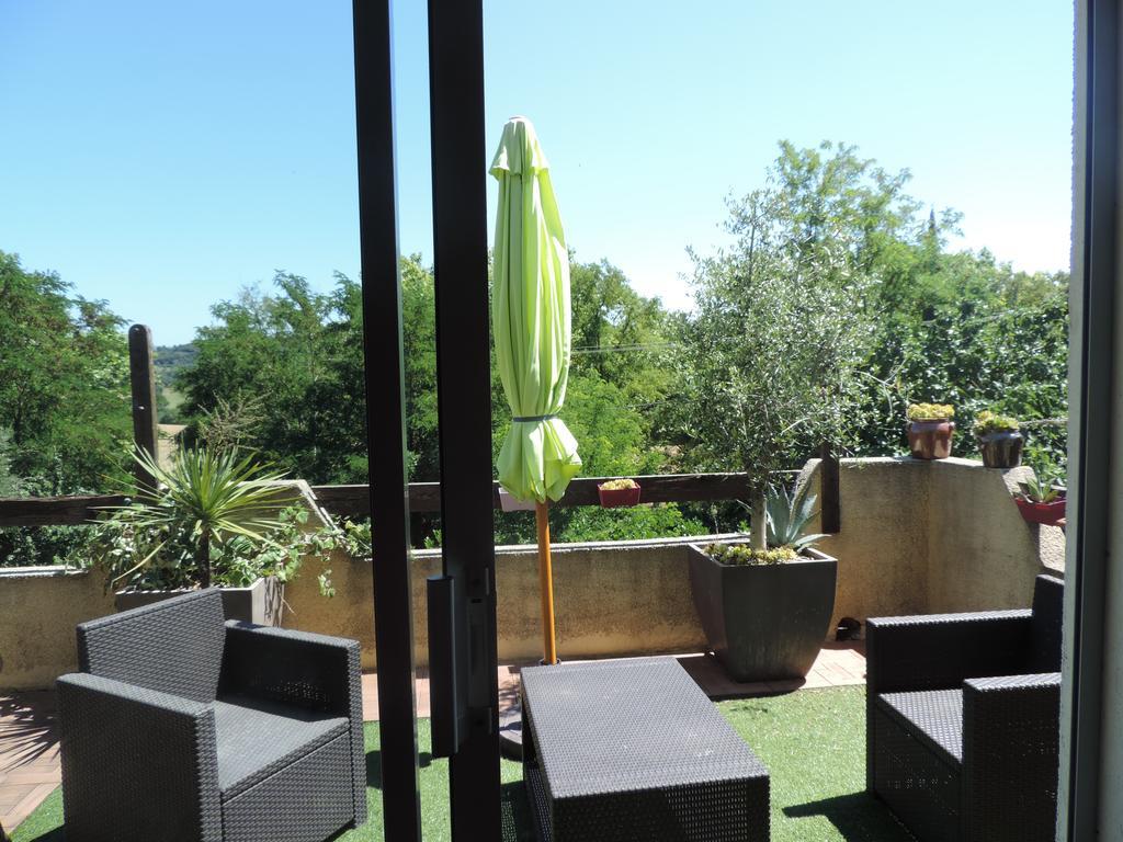 Les Deux Lions Hotel Alairac Buitenkant foto